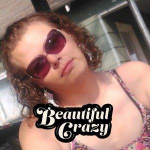 Meet your Posher, Mariea